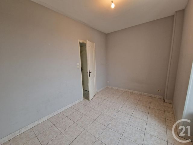 Appartement F3 à louer - 3 pièces - 58.9 m2 - NEVERS - 58 - BOURGOGNE - Century 21 Confluences