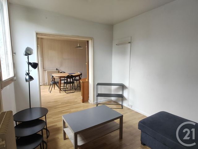 Appartement à louer - 3 pièces - 72.0 m2 - NEVERS - 58 - BOURGOGNE - Century 21 Confluences