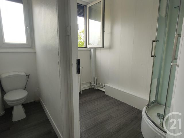 Appartement F4 à louer - 4 pièces - 101.64 m2 - VARENNES VAUZELLES - 58 - BOURGOGNE - Century 21 Confluences