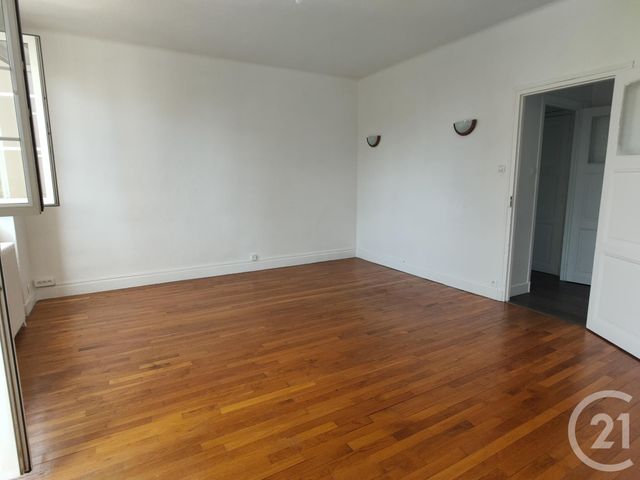 Appartement F4 à louer - 4 pièces - 101.64 m2 - VARENNES VAUZELLES - 58 - BOURGOGNE - Century 21 Confluences
