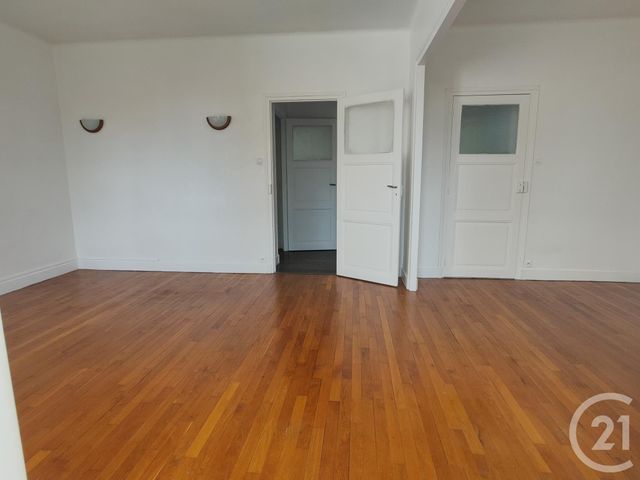 Appartement F4 à louer - 4 pièces - 101.64 m2 - VARENNES VAUZELLES - 58 - BOURGOGNE - Century 21 Confluences