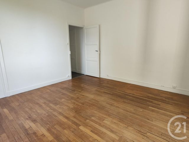 Appartement F4 à louer - 4 pièces - 101.64 m2 - VARENNES VAUZELLES - 58 - BOURGOGNE - Century 21 Confluences