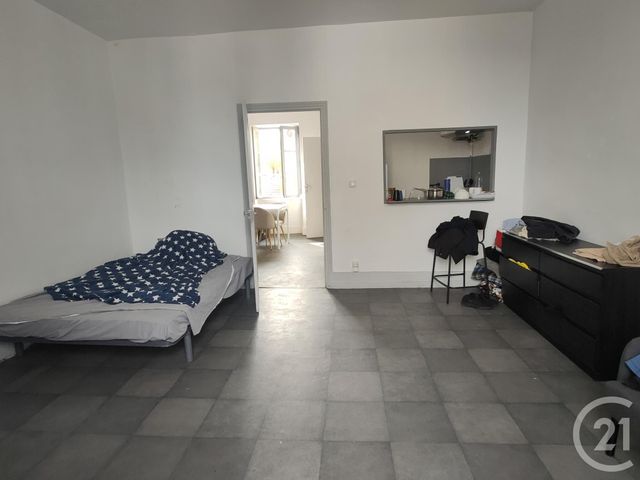 Appartement F1 bis à louer - 2 pièces - 40.96 m2 - NEVERS - 58 - BOURGOGNE - Century 21 Confluences