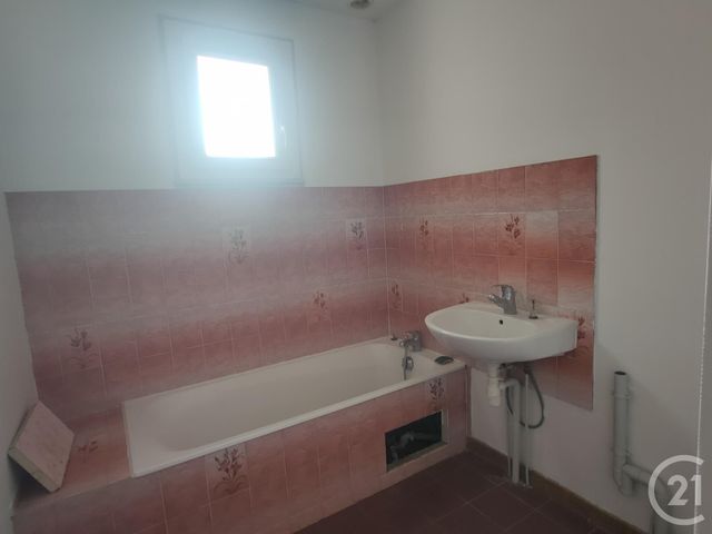 maison à louer - 5 pièces - 117.2 m2 - NOLAY - 58 - BOURGOGNE - Century 21 Confluences