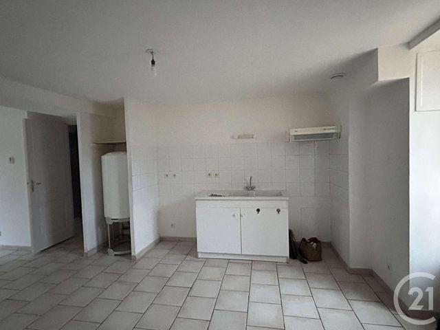Appartement F3 à louer - 3 pièces - 69.87 m2 - LUTHENAY UXELOUP - 58 - BOURGOGNE - Century 21 Confluences