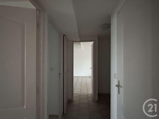 Appartement F3 à louer - 3 pièces - 69.87 m2 - LUTHENAY UXELOUP - 58 - BOURGOGNE - Century 21 Confluences