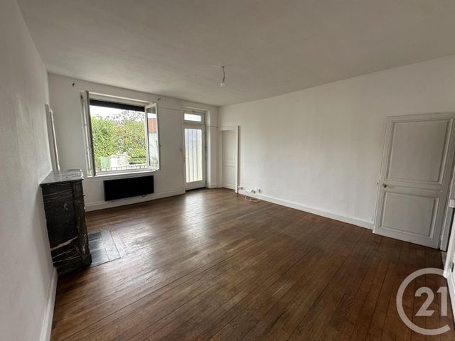 maison à louer - 5 pièces - 99.58 m2 - LE VEURDRE - 03 - AUVERGNE - Century 21 Confluences