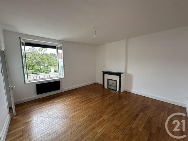 maison à louer - 5 pièces - 99.58 m2 - LE VEURDRE - 03 - AUVERGNE - Century 21 Confluences