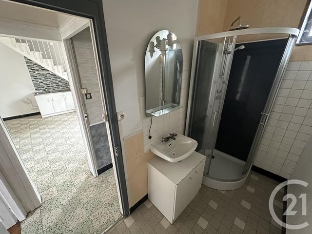 maison à louer - 5 pièces - 99.58 m2 - LE VEURDRE - 03 - AUVERGNE - Century 21 Confluences