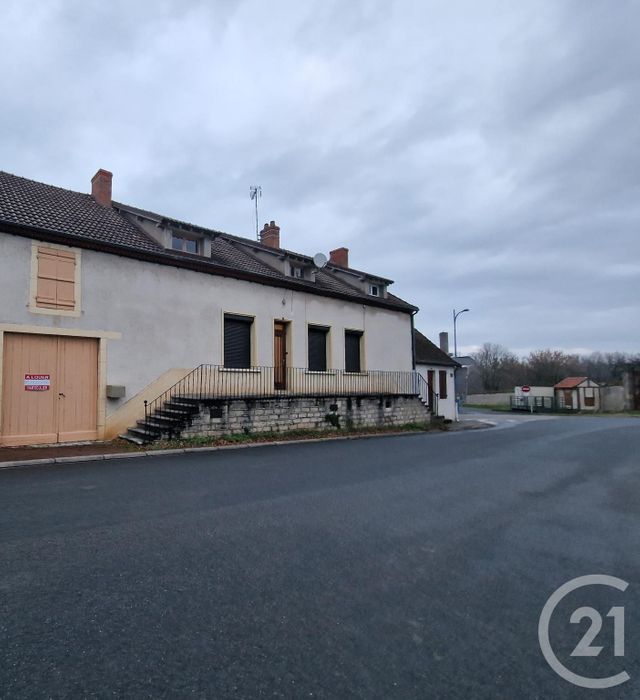 maison à louer - 5 pièces - 99.58 m2 - LE VEURDRE - 03 - AUVERGNE - Century 21 Confluences