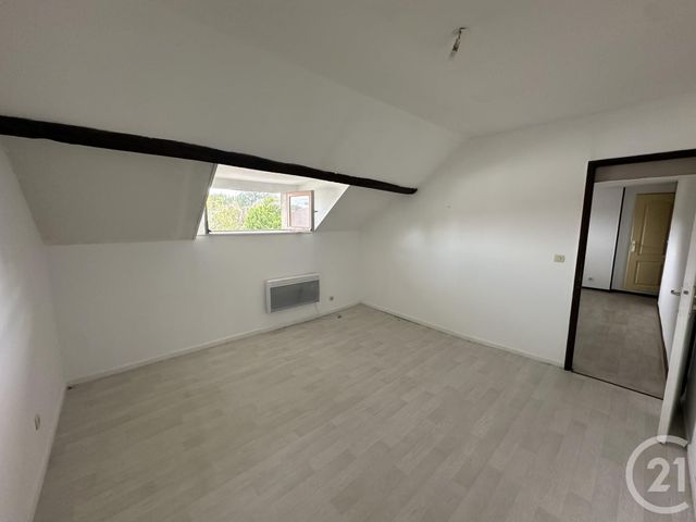 maison à louer - 5 pièces - 99.58 m2 - LE VEURDRE - 03 - AUVERGNE - Century 21 Confluences