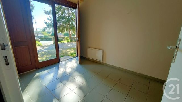 Appartement à louer - 3 pièces - 64.63 m2 - FLEURY SUR LOIRE - 58 - BOURGOGNE - Century 21 Confluences