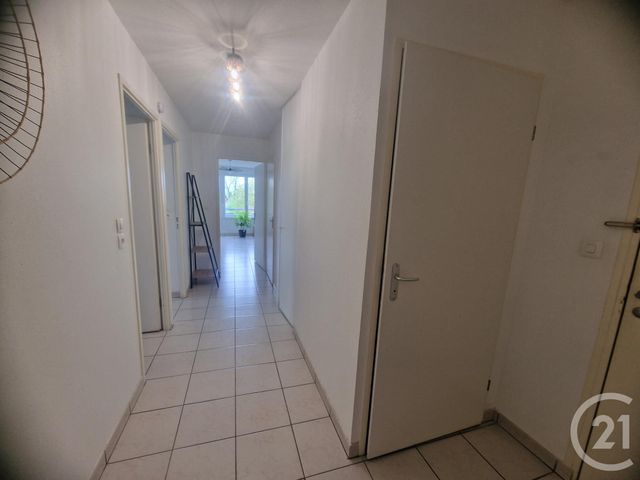 Appartement F3 à louer - 3 pièces - 60.35 m2 - FOURCHAMBAULT - 58 - BOURGOGNE - Century 21 Confluences