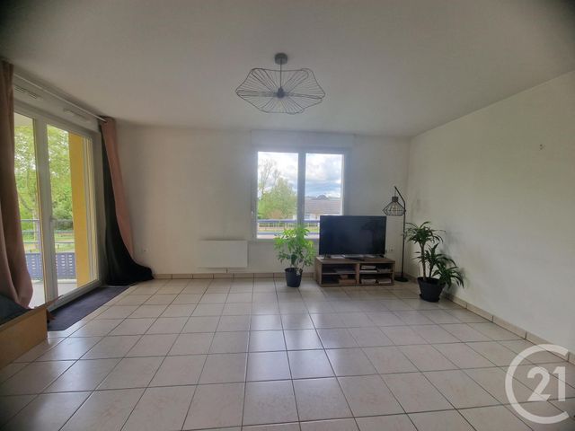 Appartement F3 à louer - 3 pièces - 60.35 m2 - FOURCHAMBAULT - 58 - BOURGOGNE - Century 21 Confluences