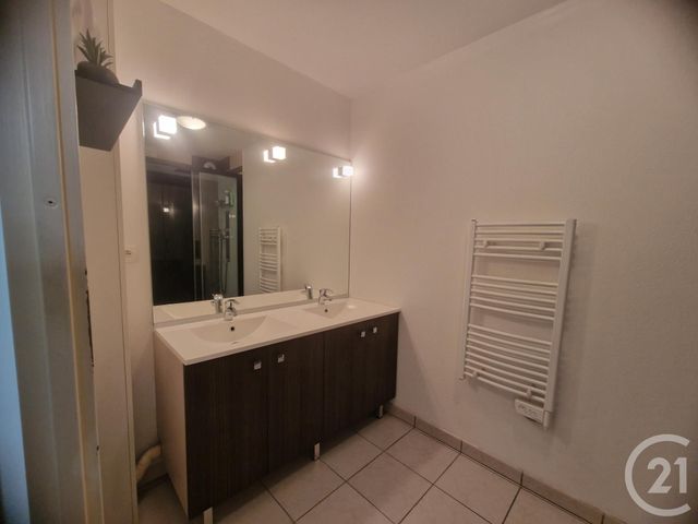 Appartement F3 à louer - 3 pièces - 60.35 m2 - FOURCHAMBAULT - 58 - BOURGOGNE - Century 21 Confluences