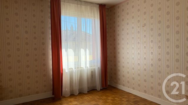 Appartement F4 à vendre - 4 pièces - 68.0 m2 - VARENNES VAUZELLES - 58 - BOURGOGNE - Century 21 Confluences