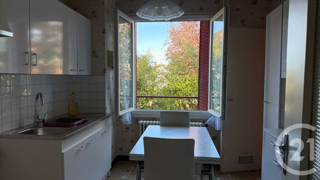 Appartement F4 à vendre - 4 pièces - 68.0 m2 - VARENNES VAUZELLES - 58 - BOURGOGNE - Century 21 Confluences