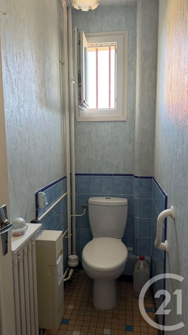Appartement F4 à vendre - 4 pièces - 68.0 m2 - VARENNES VAUZELLES - 58 - BOURGOGNE - Century 21 Confluences