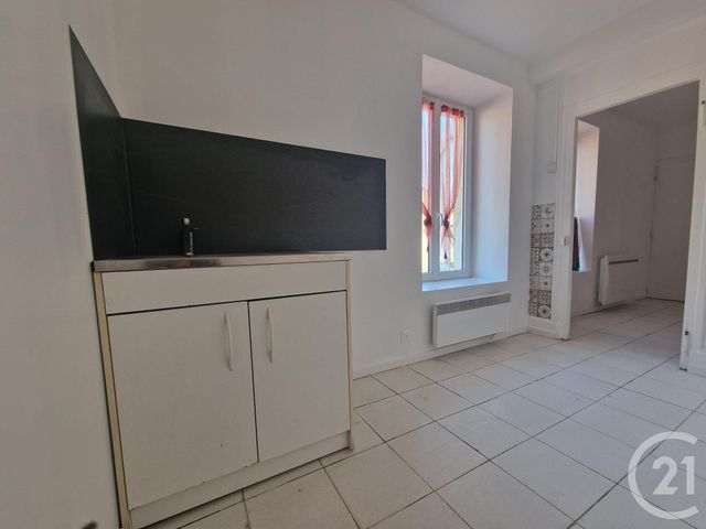 Appartement F2 à louer - 2 pièces - 34.8 m2 - GUERIGNY - 58 - BOURGOGNE - Century 21 Confluences