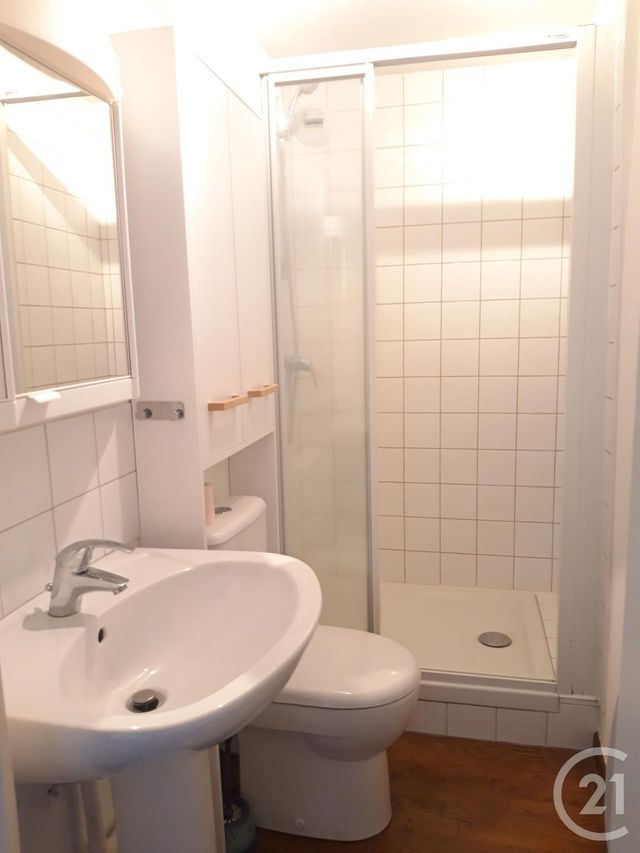 Appartement F1 bis à louer - 2 pièces - 32.16 m2 - NEVERS - 58 - BOURGOGNE - Century 21 Confluences